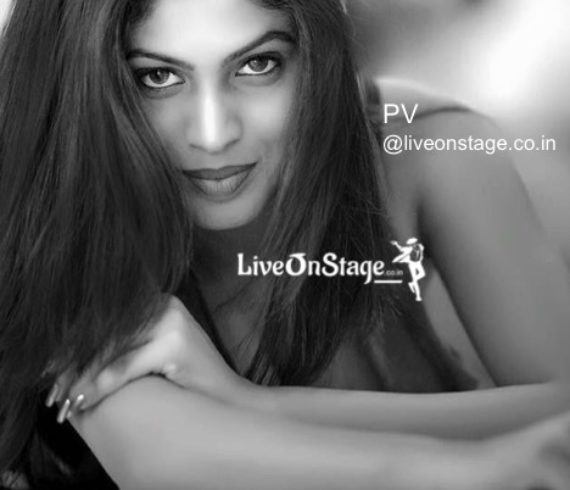 Item Girl, Pole Dancer, Bollywood Dancer, Solo Dancer, Stage Show, Weddings, Corporate Events, Live On Stage, Live On Stage Weddings,