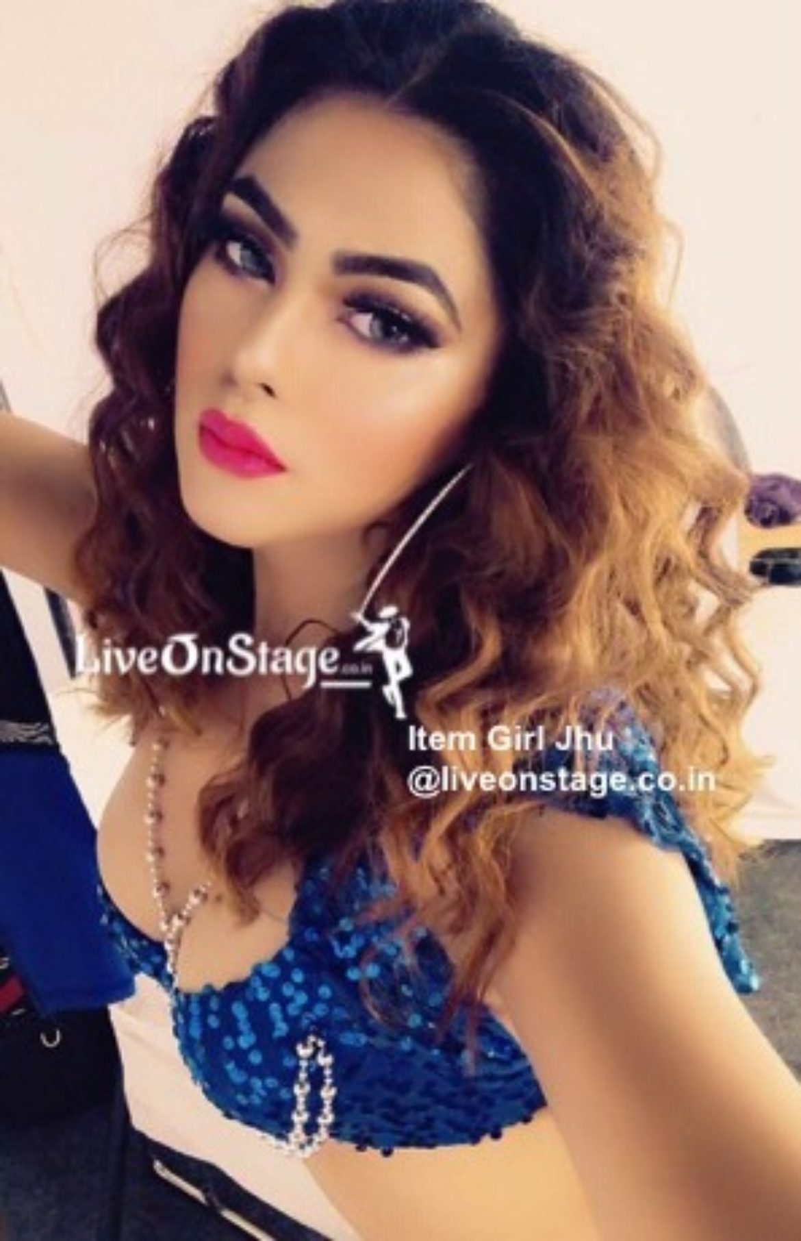 Item Girl, Item Dancer, Exotic Dancer, Bollywood Dancer, Solo Dancer, Stage Show, Weddings, Corporate Events, Live On Stage, Live On Stage Weddings,
